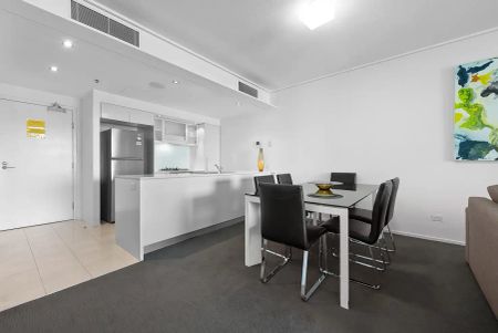 “The Best Of City Living- FULLY FURNISHED” - Photo 2