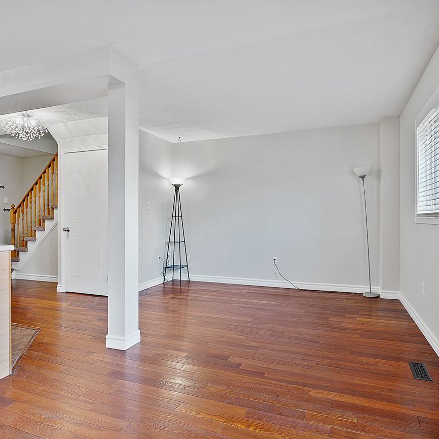 For Lease - 334 Sparrow Circle, Pickering, Ontario - Photo 1