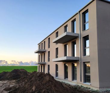 Erstbezug mit Aufzug und EBK in Tessin! - Photo 3