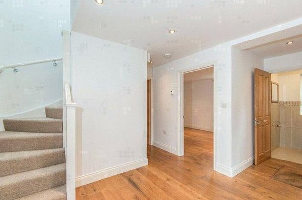 3 bedroom detached house to rent - Photo 1