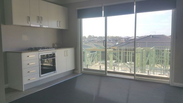 Perfect for first time renters - Photo 1