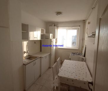 Inchirieri Apartamente 3 camere - Photo 5