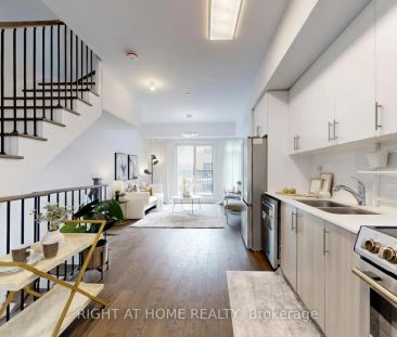 32 SPRUCE PINES CRESCENT - Photo 4