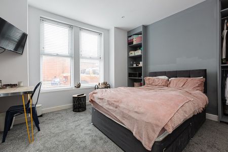 Room in a Shared House, Blenheim Road, L18 - Photo 5