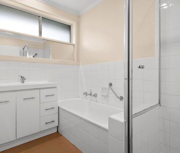 Discover the perfect coastal retreat! - Photo 5