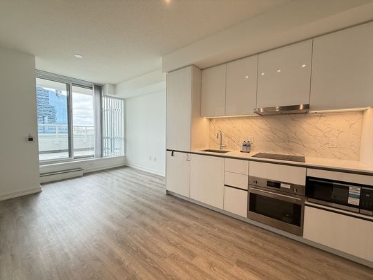 For Lease - 8 Interchange Way Unit# 503, Vaughan, Ontario - Photo 1