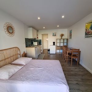 Location Appartement 1 pièce 23m² - Photo 2