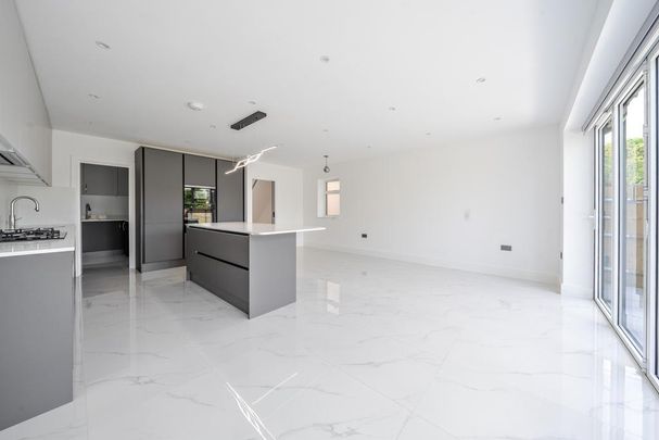 1 bedroom detached house to rent - Photo 1