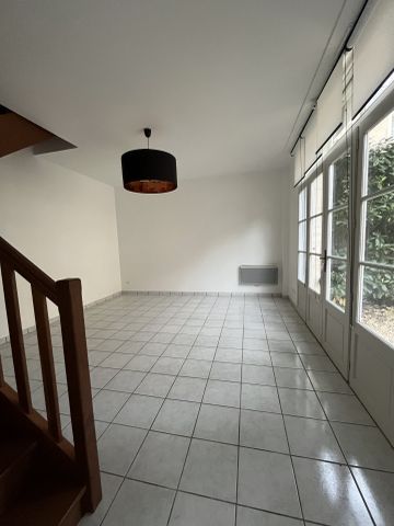Location Maison 2 pièces 45m² POITIERS 86000 - Photo 2