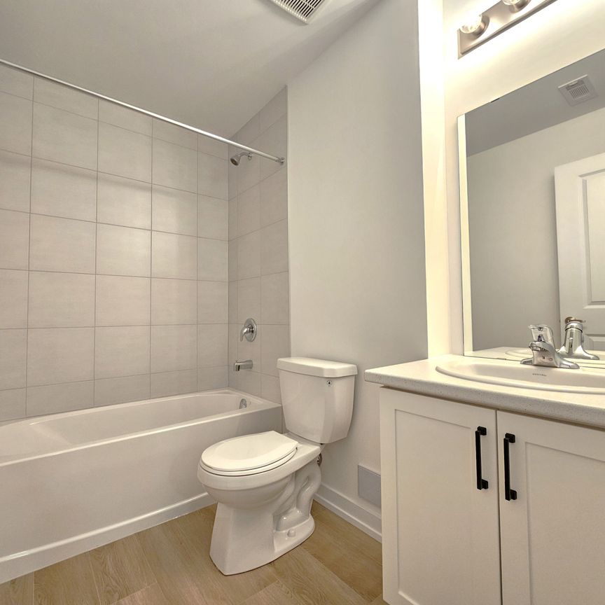 For Lease - 70 Kenesky Drive Unit# 11, Hamilton, Ontario - Photo 1