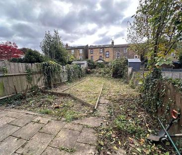 Sylvan Avenue, Wood Green, N22 - Photo 4