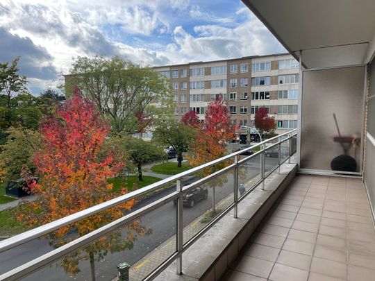 Appartement gelegen op 2de verdieping in 'Buizegem' wijk - Foto 1