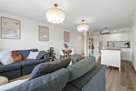 NEWLY RENOVATED TWO BEDROOM TOP FLOOR BEACHSIDE UNIT - Photo 3