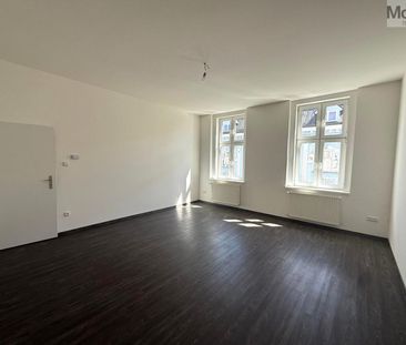 Pronájem bytu 2+1 65 m² - Photo 2