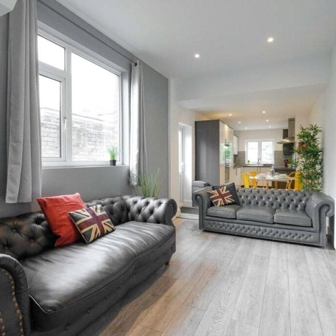 7 bedroom property to rent - Photo 1