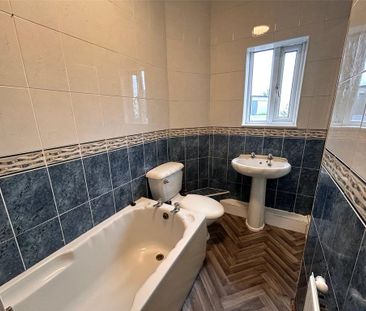 2 bedroom terraced house to rent - Photo 3