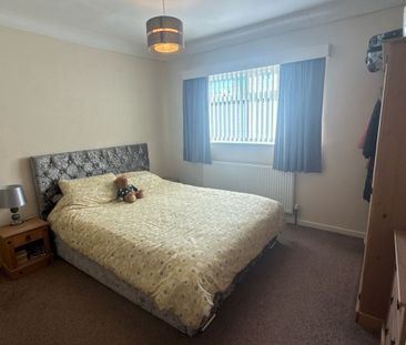 Manor Road - Photo 2