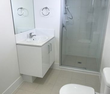 Brand New 2 Bedroom Studio Apartment! - Photo 1