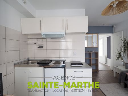 Appartement meublé T2 Niort proche place St Jean - Photo 4