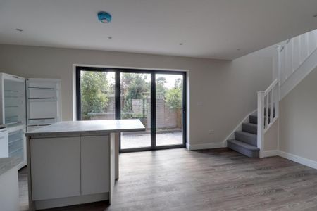 2 bedroom detached house to rent - Photo 2