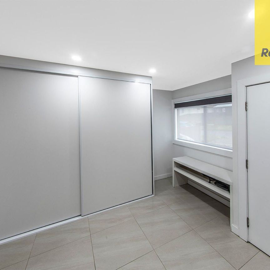 Modern 3-Bedroom Home in prime location - Photo 1