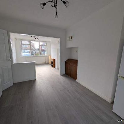 3 bedroom property to rent in London - Photo 1