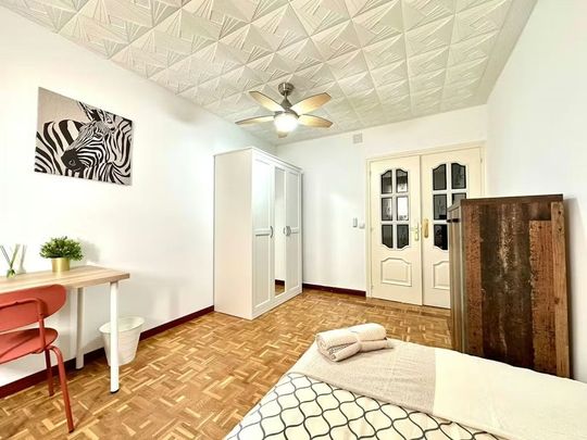 Calle de Carlos Martín Álvarez, Madrid, Community of Madrid 28018 - Photo 1