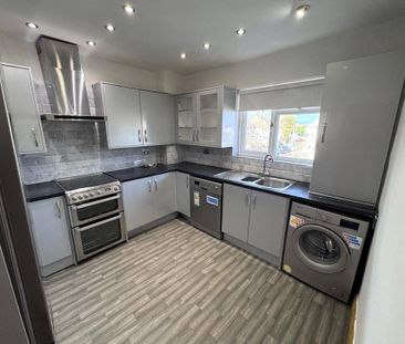 3 bedroom apartment to rent - Photo 5