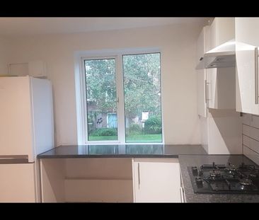 2 Bed Maisonette, Coverdale Gardens, CR0 - Photo 4