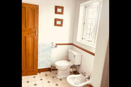 Room in a Shared House, Brixham Gardens, IG3 - Photo 5