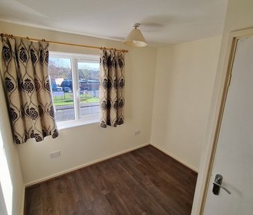 3 Bed Terraced House, Hungerhill Road, NG3 - Photo 3