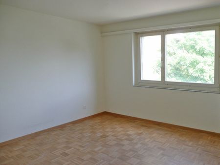 "Sanierte Wohnung in kleinem gepflegtem Mehrfamilienhaus an guter Lage" - Photo 4