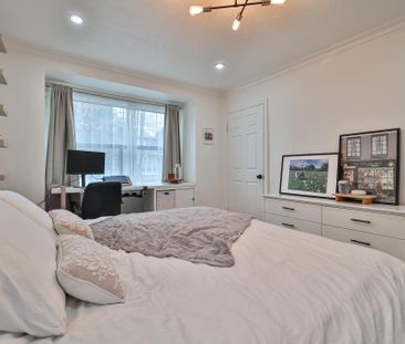 For Lease - 570 Vaughan (Main Floor) Road, Toronto, Ontario - Photo 6