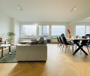 Luxueus en prachtig gerenoveerd appartement van 120m² met 2 grote t... - Photo 3