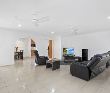 SHARE HOUSE - ALL ROOMS AVAILABLE - Photo 4