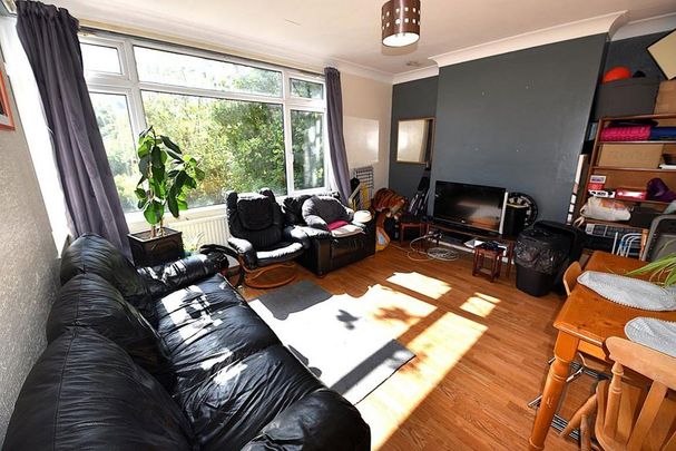 4 bedroom house to rent - Photo 1