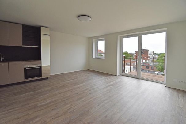 Laser 3.144 - Photo 1