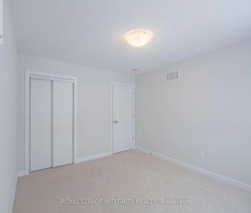 504 INGENUITY ROW - Photo 5