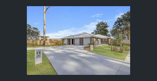 Spacious Single-Level Home - Photo 1