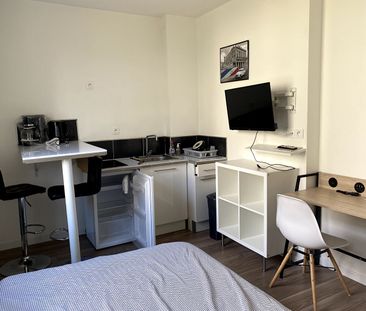 Location Appartement 1 pièce 16m² - Photo 1