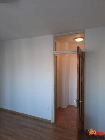 Garsoniera de inchiriat – Centrul Civic / Zizinului - Photo 3