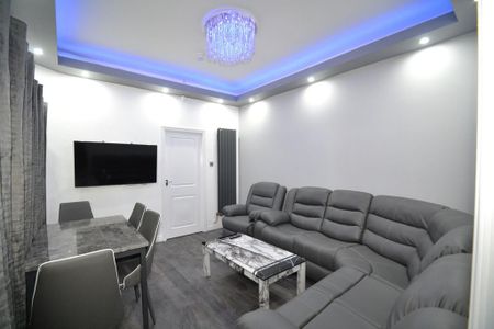 6 bedroom house to rent - Photo 4