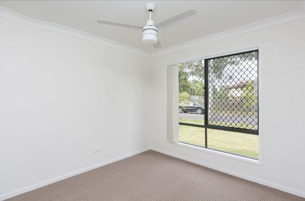 RENT @ $575.00 PER WEEK UNTIL 11/02/26 THEN RENT WILL GO TO $625.00 PER WEEK FROM 12/02/26 - Photo 1