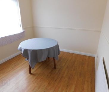 46 McClay Park, Omagh, BT79 0DF - Photo 2