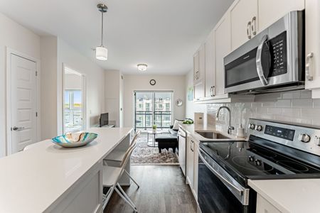 For Lease - 102 Grovewood Common Unit# 531, Oakville, Ontario - Photo 3