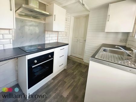 Old Road, Clacton-On-Sea - Photo 5