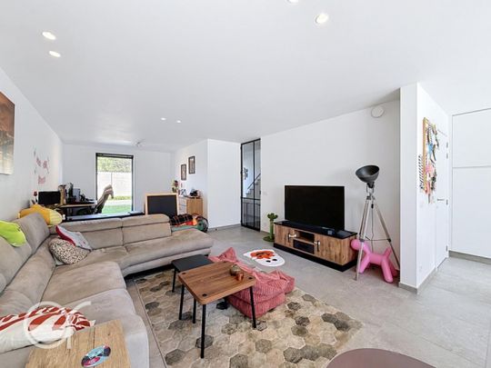 Huis te huur in Mariakerke - Photo 1