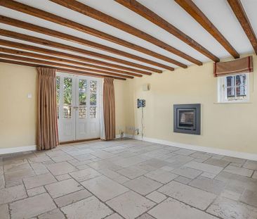 4 bedroom detached house to rent - Photo 1