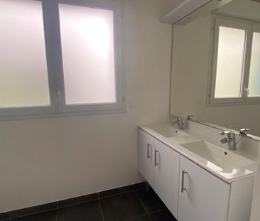 Location Appartement 3 pièces 75m² CHAMPIGNY SUR MARNE 94500 - Photo 5