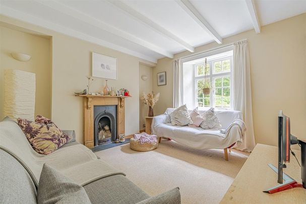 Pendarves, Camborne, Cornwall - Photo 1